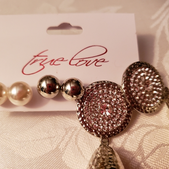 Women's Earrings 3 Pair, Blue w/Tassel 5" Long, Pearl Stud, Silver Studs NWT - Picture 2 of 8